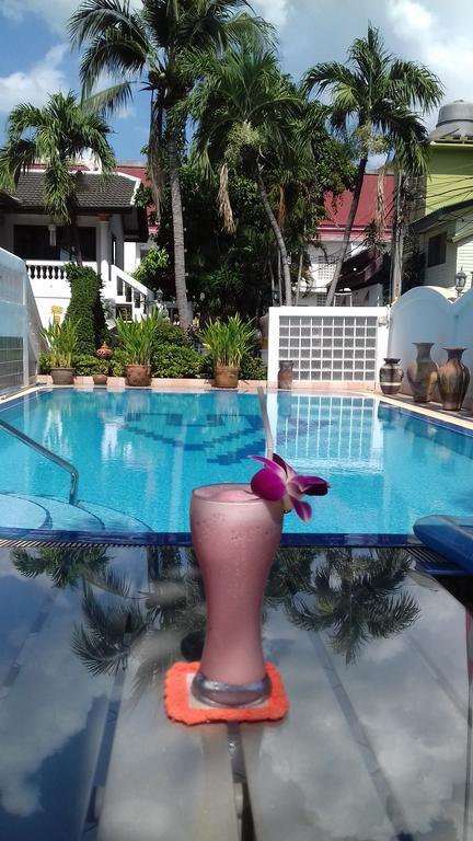 Villa Oranje Pattaya Luaran gambar