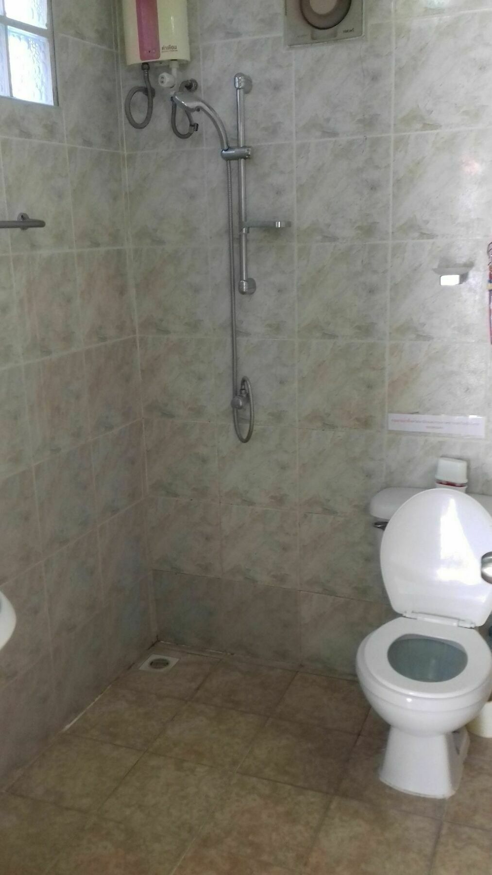 Villa Oranje Pattaya Luaran gambar
