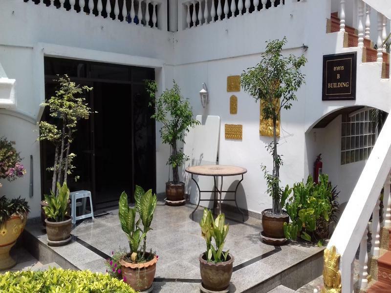 Villa Oranje Pattaya Luaran gambar