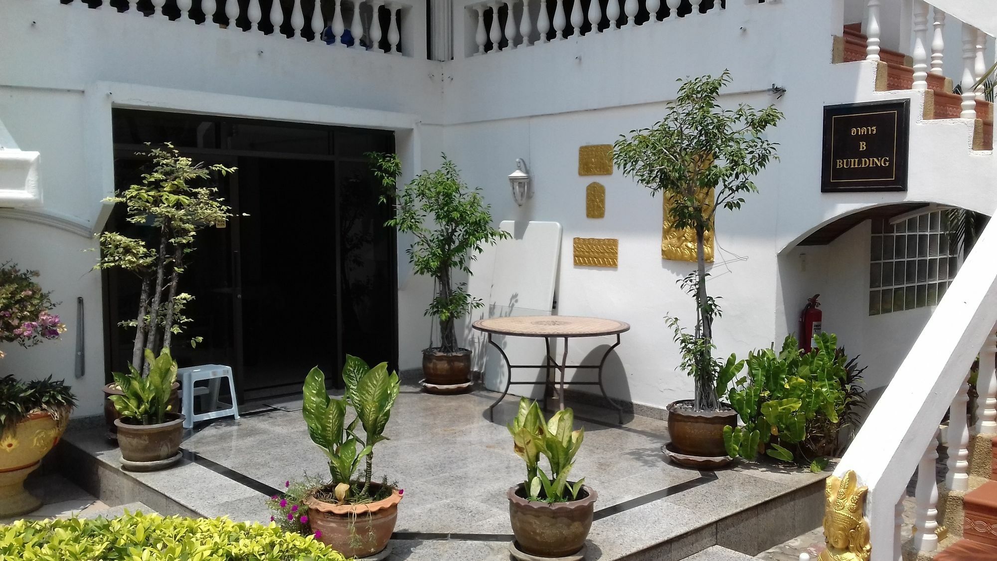 Villa Oranje Pattaya Luaran gambar