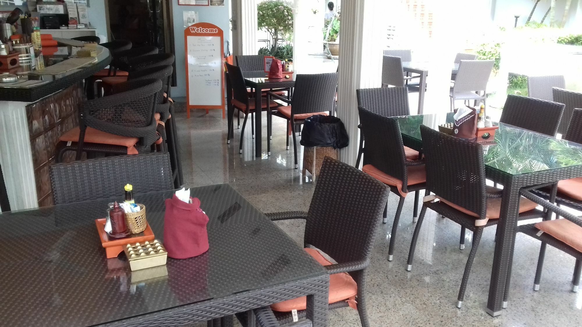 Villa Oranje Pattaya Luaran gambar