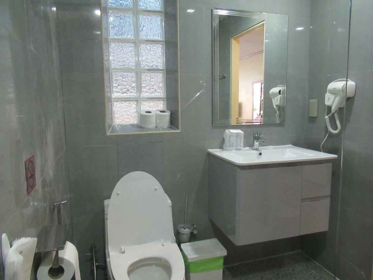 Villa Oranje Pattaya Luaran gambar